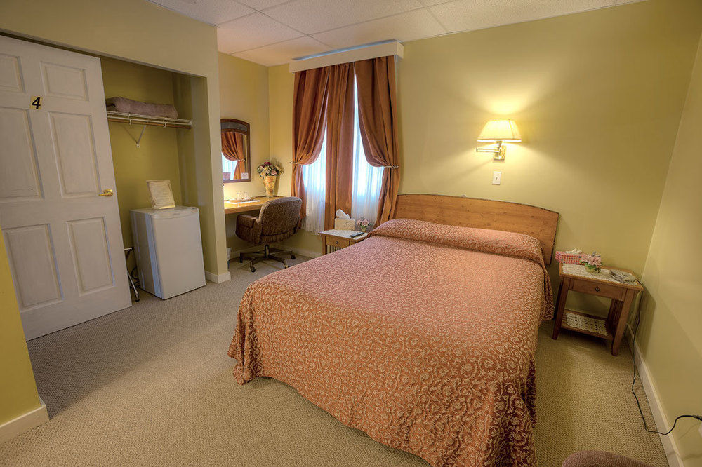 Villa Maria Country Inn Acheson Eksteriør bilde