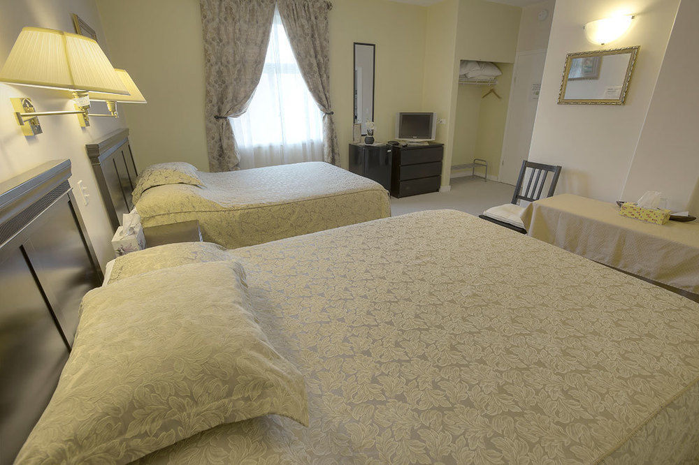 Villa Maria Country Inn Acheson Eksteriør bilde